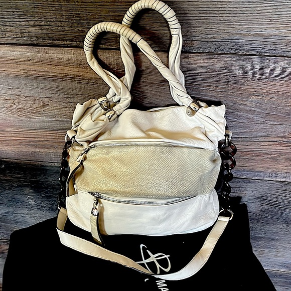 b. Makowsky tan cream & gold bag beautiful leather w/dust bag silver hardware - Picture 5 of 17
